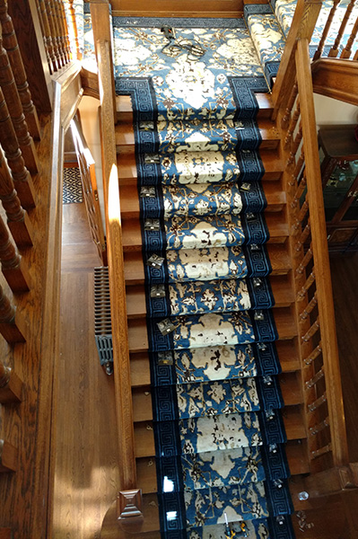 residential stair runner installation