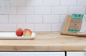 wood-countertop-in-kitchen