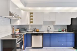 stone-tile-flooring-in-kitchen