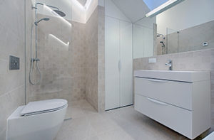 white-bathroom-with-vinyl-flooring