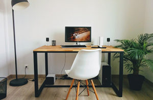 computer-desk-on-bamboo-floor